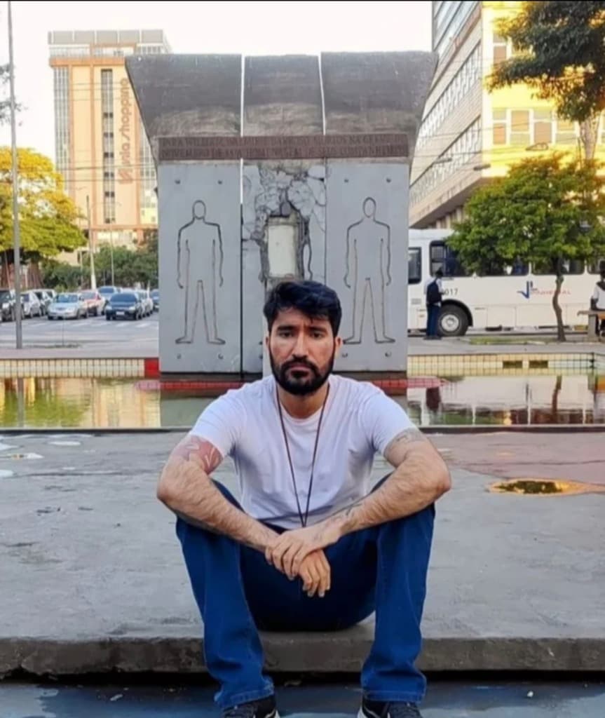 Alexandre VR Abandonada